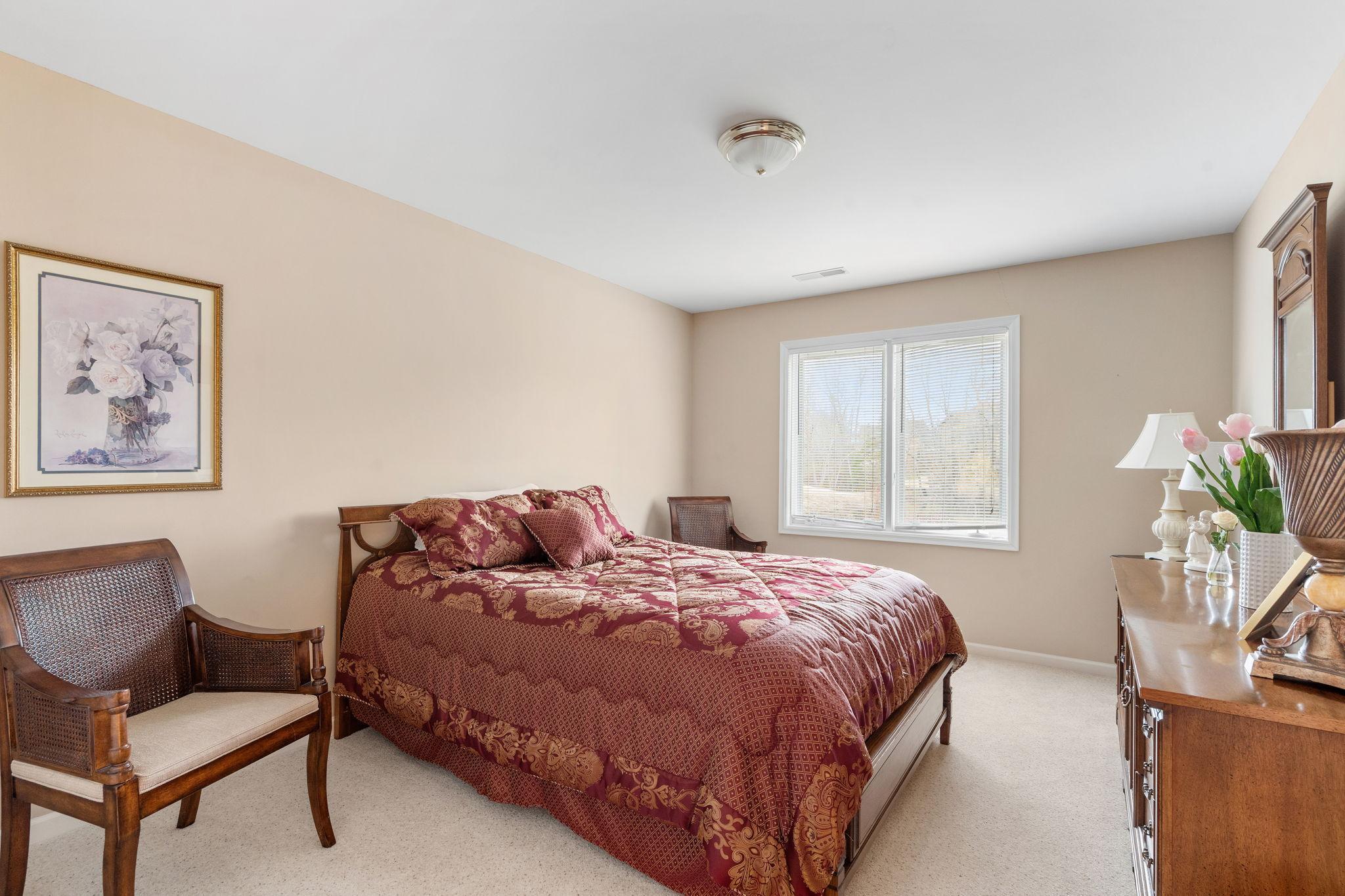 49-web-or-mls-3635 Zanzibar Ln-49.jpg