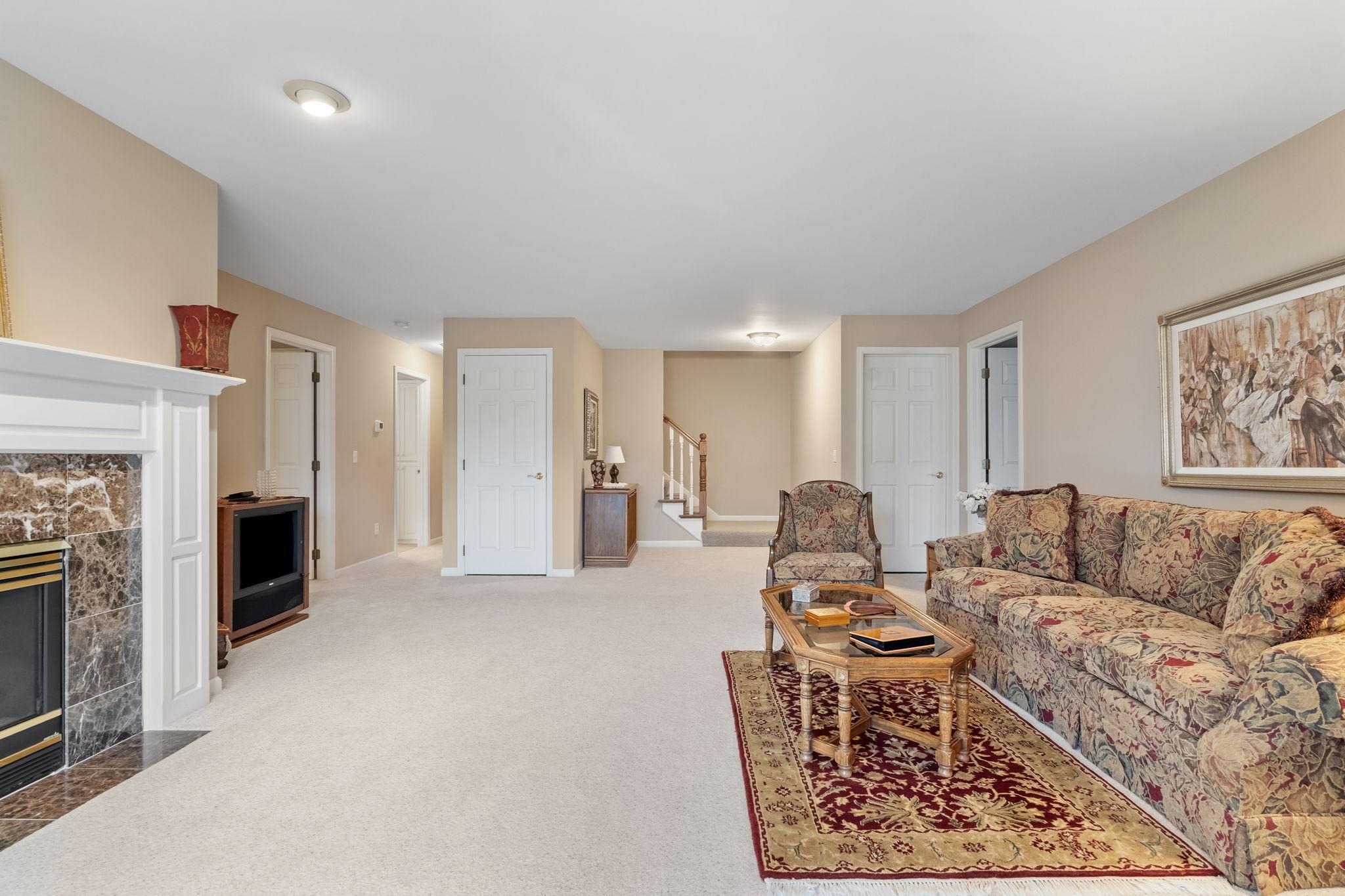 54-web-or-mls-3635 Zanzibar Ln-54.jpg
