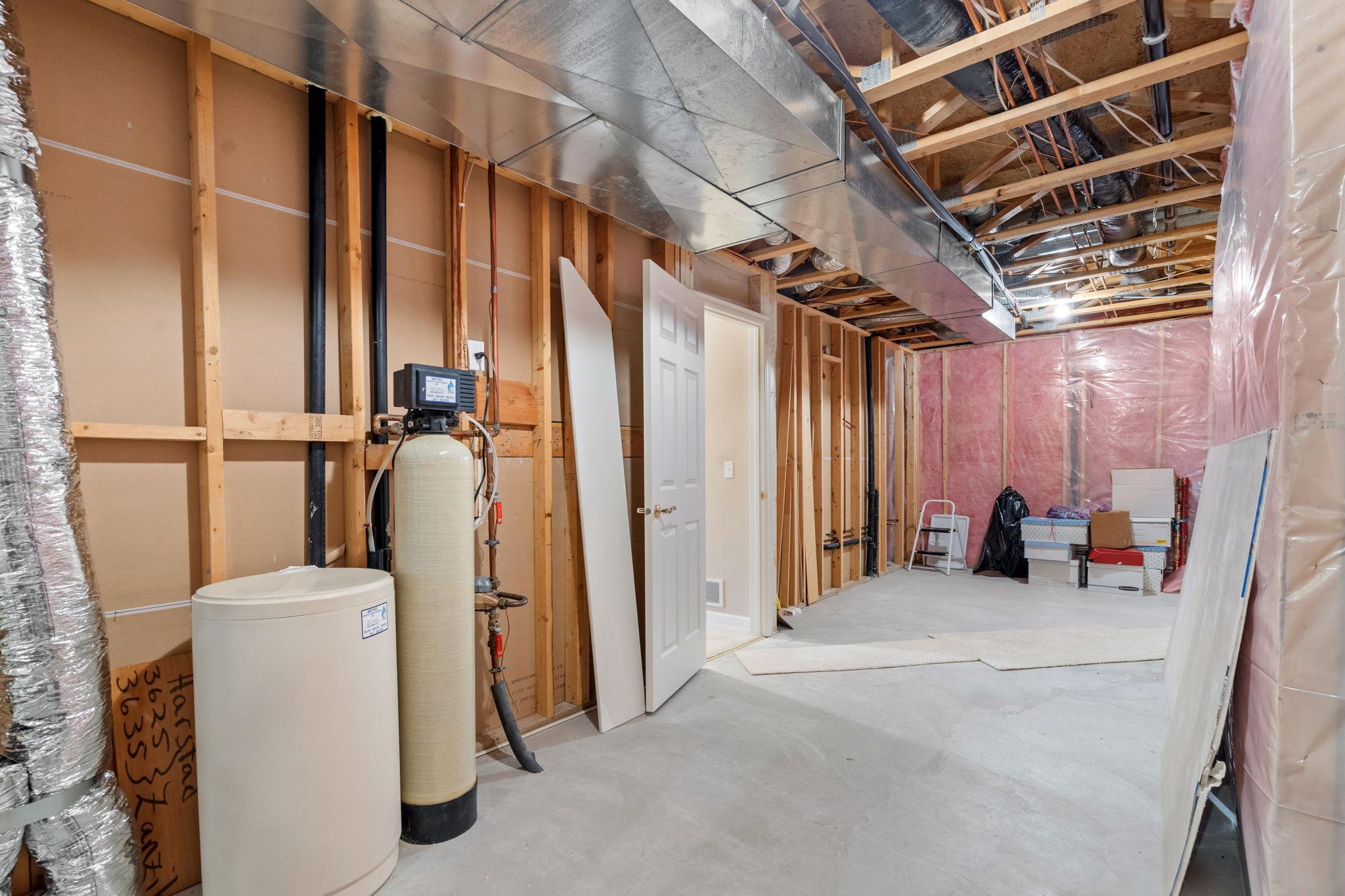 63-web-or-mls-3635 Zanzibar Ln-63.jpg