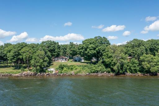 Make this gem your new home or private getaway!