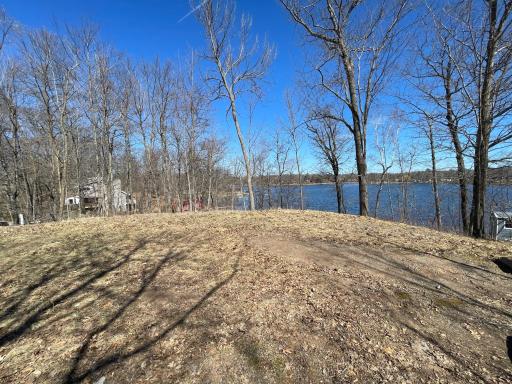 18522 Captive Lake Road, Garrison, MN 56450
