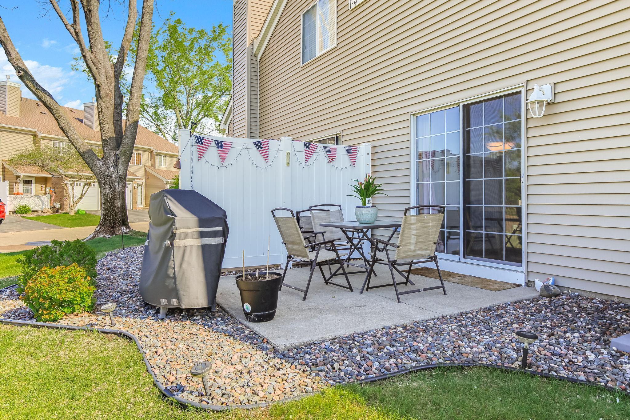 27-web-or-mls-611-85th-Ln-27.jpg