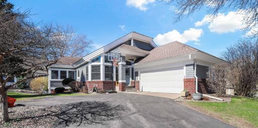 513 Wildflower Front of 513 Wildflower.BV.jpg