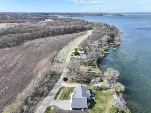 5833 Bedman Drive NW, Alexandria, MN 56308