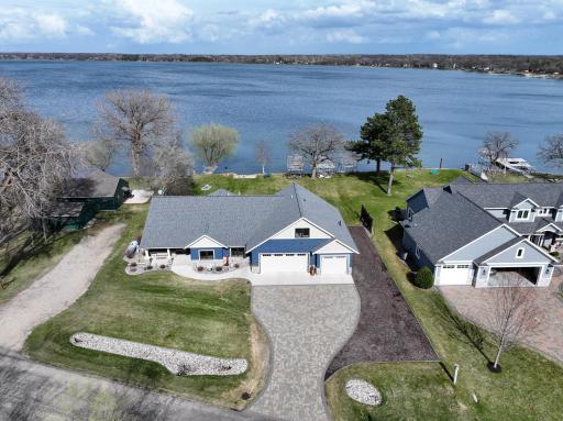 5833 Bedman Drive NW, Alexandria, MN 56308