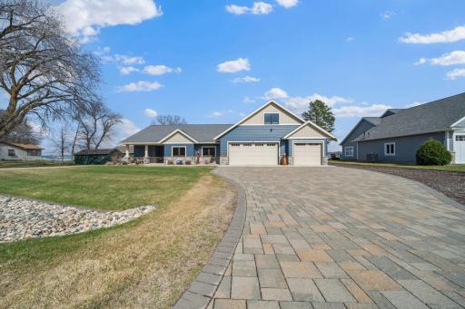 5833 Bedman Drive NW, Alexandria, MN 56308
