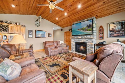 5833 Bedman Drive NW, Alexandria, MN 56308