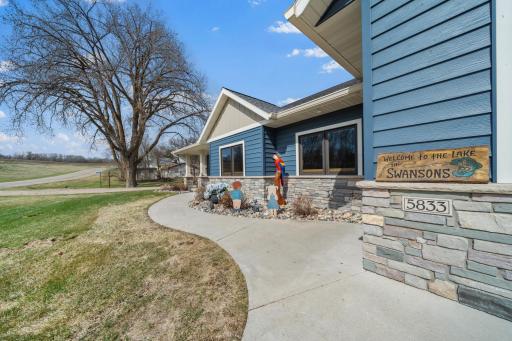 5833 Bedman Drive NW, Alexandria, MN 56308
