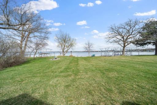 5833 Bedman Drive NW, Alexandria, MN 56308