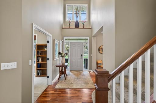 10815 Birch Lane, Woodbury, MN 55129