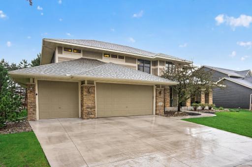 10815 Birch Lane, Woodbury, MN 55129