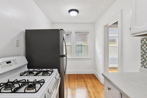 2630 Dupont Avenue North - Spacecrafting - 0011.jpg