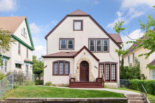 2630 Dupont Avenue North - Spacecrafting - 0002.jpg