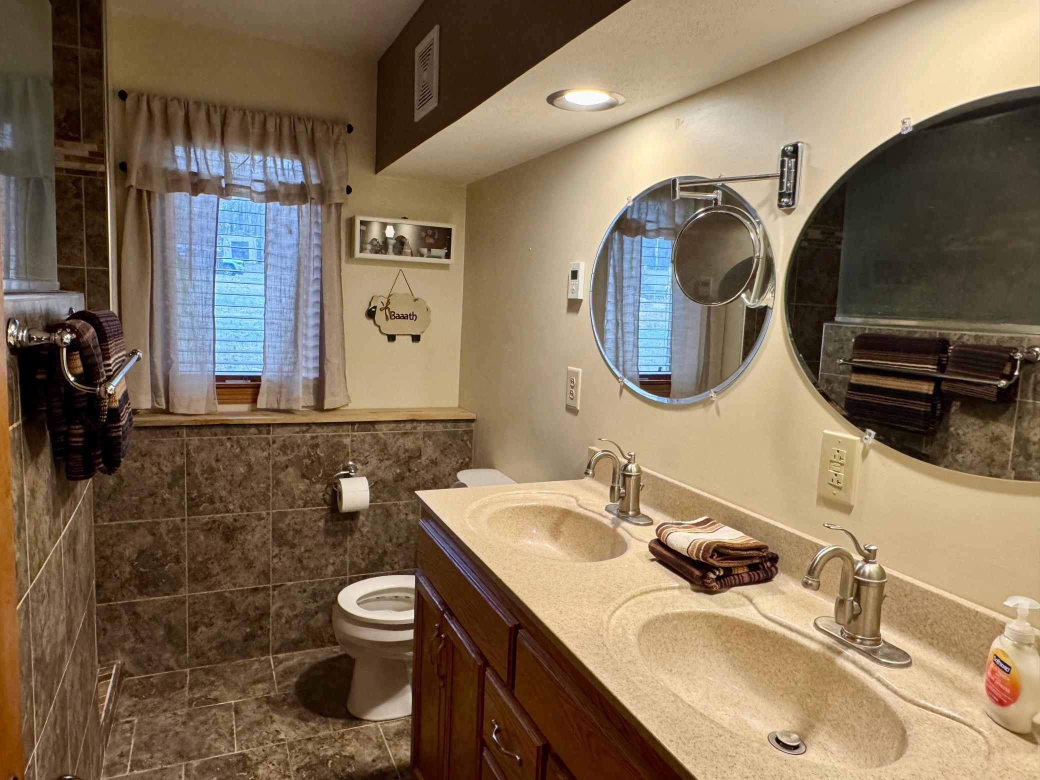 lower level 3/4 bath with heated flooring