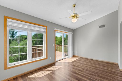 5208 Deerfield Lane SE, Prior Lake, MN 55372