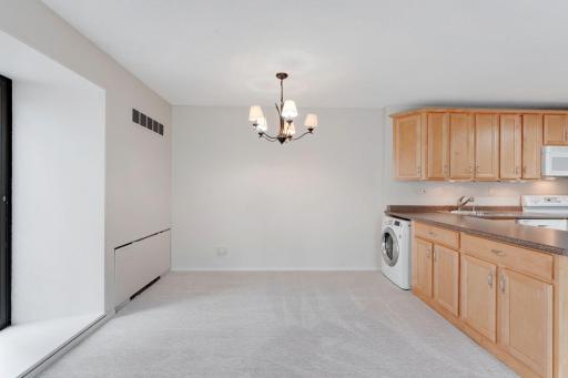 19 S 1st Street, B207, Minneapolis, MN 55401