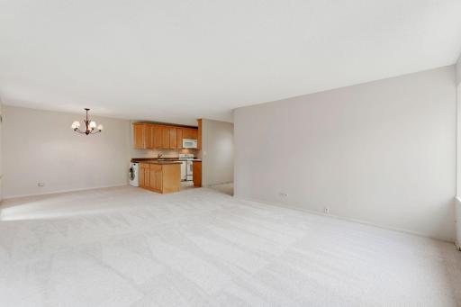 19 S 1st Street, B207, Minneapolis, MN 55401