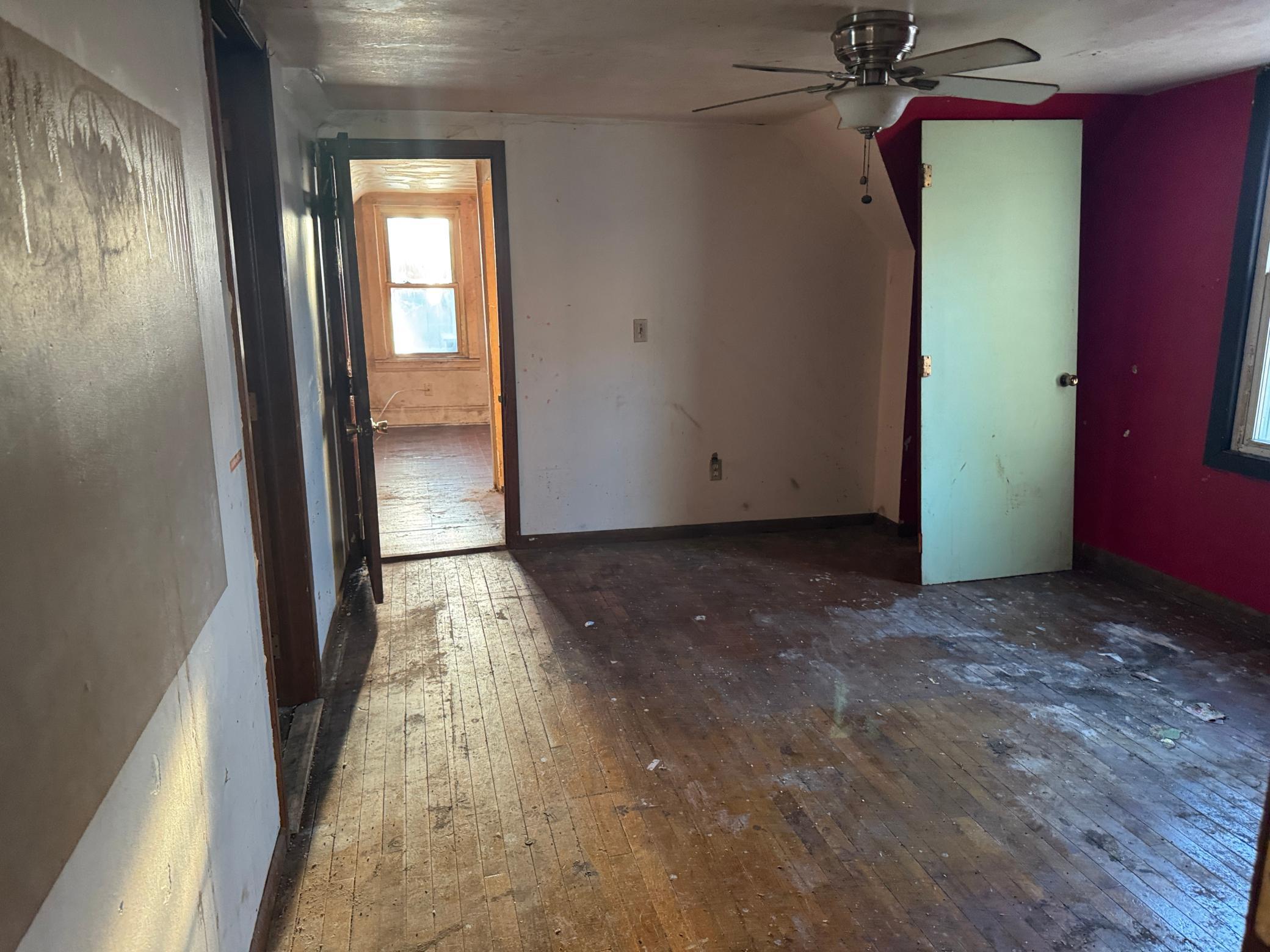Upper Level Loft / living Room
