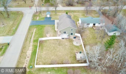 713 Thomas Drive NE, Alexandria, MN 56308