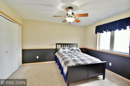 713 Thomas Drive NE, Alexandria, MN 56308