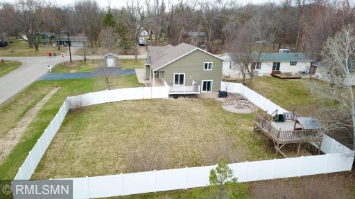 713 Thomas Drive NE, Alexandria, MN 56308