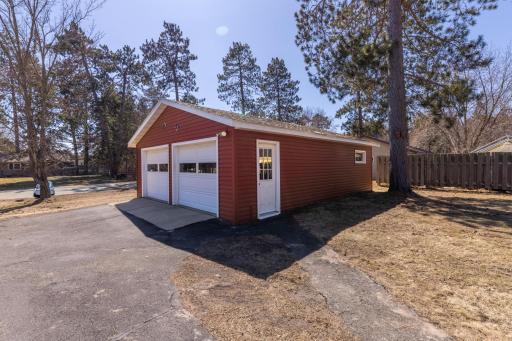 32132 Gunn Park Drive, Grand Rapids, MN 55744