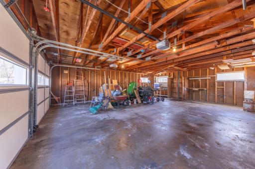 32132 Gunn Park Drive, Grand Rapids, MN 55744