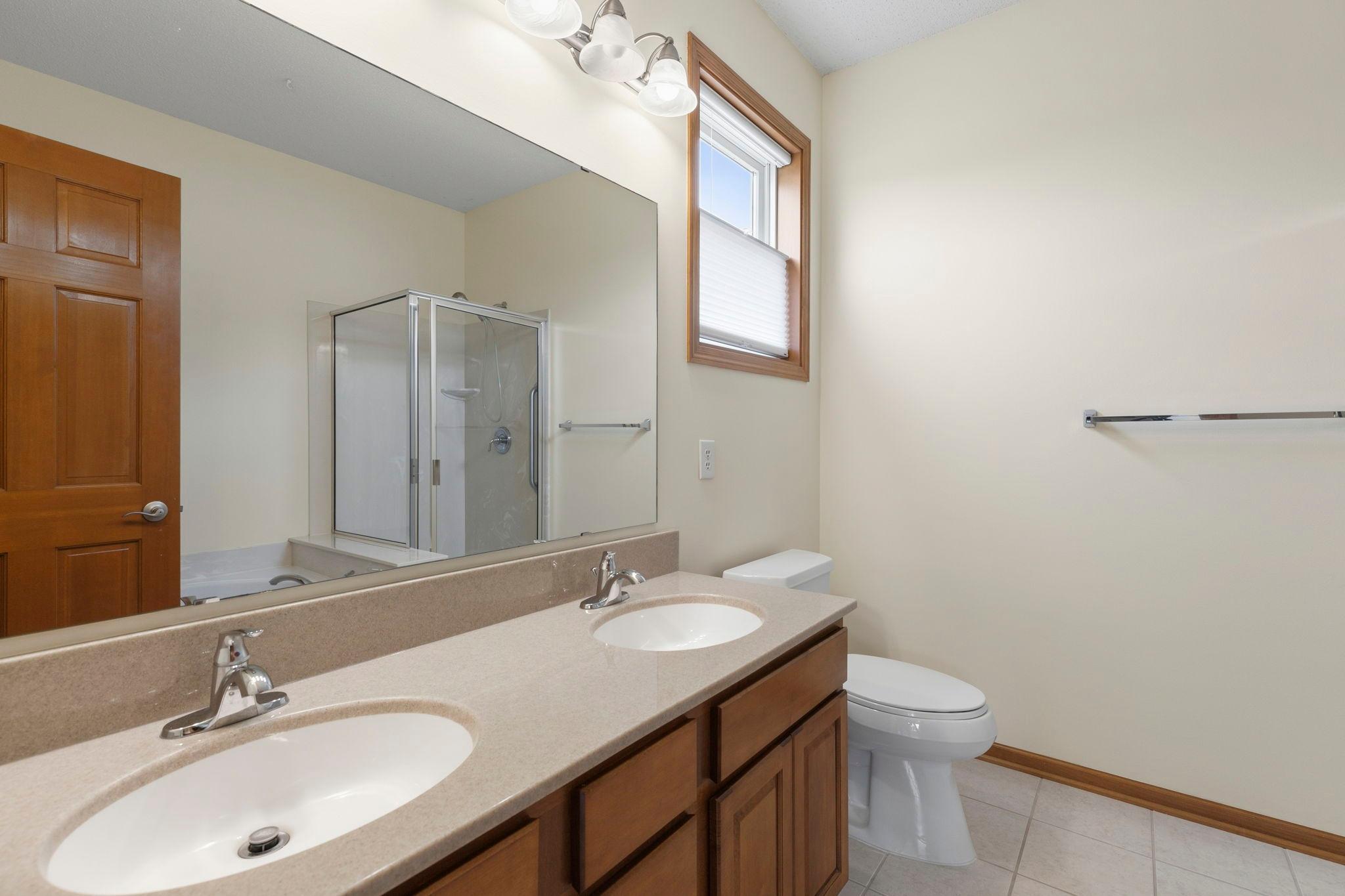 Double vanity sink in Master Bath