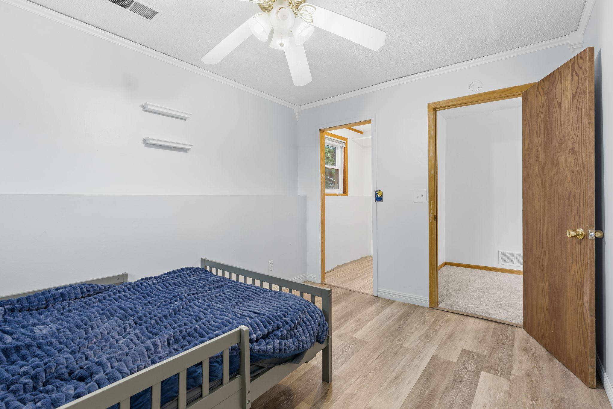 41-web-or-mls-15720 Cicerone Path-41.jpg