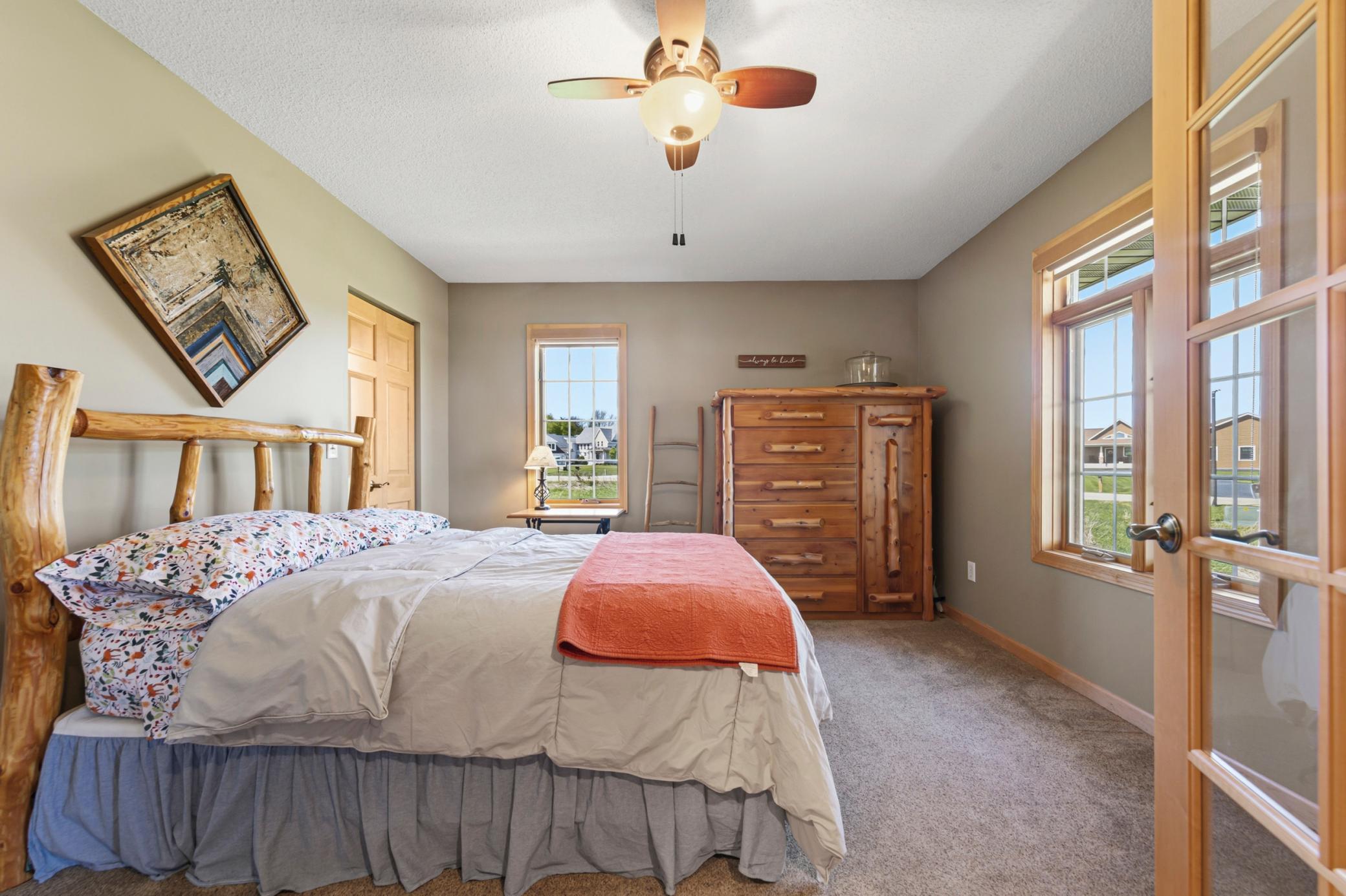6 bedroom 1.jpg