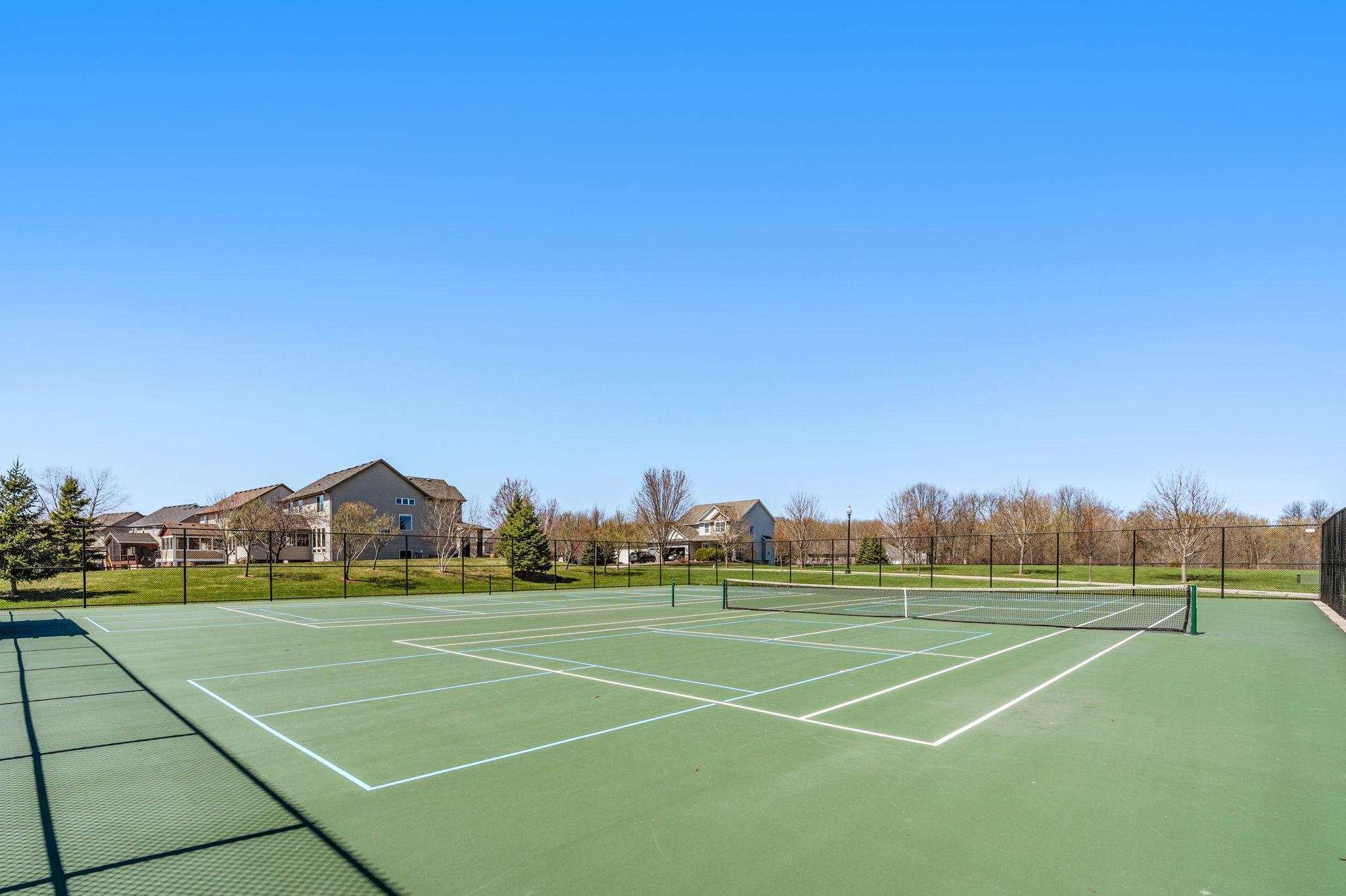 23-web-or-mls-4730 Maas Ct-23.jpg