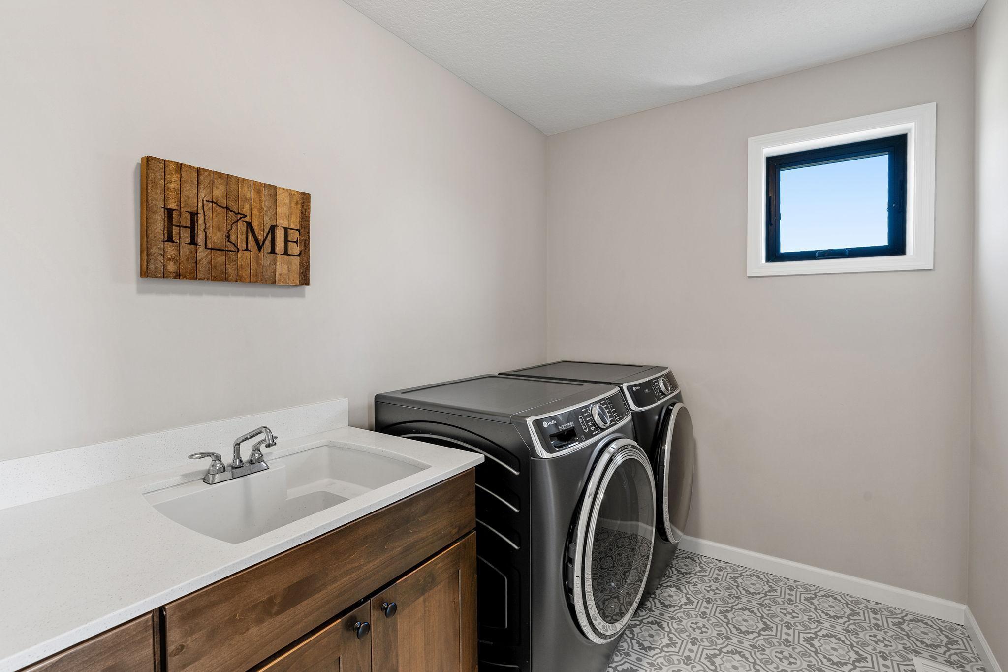 84-web-or-mls-4730 Maas Ct-84.jpg