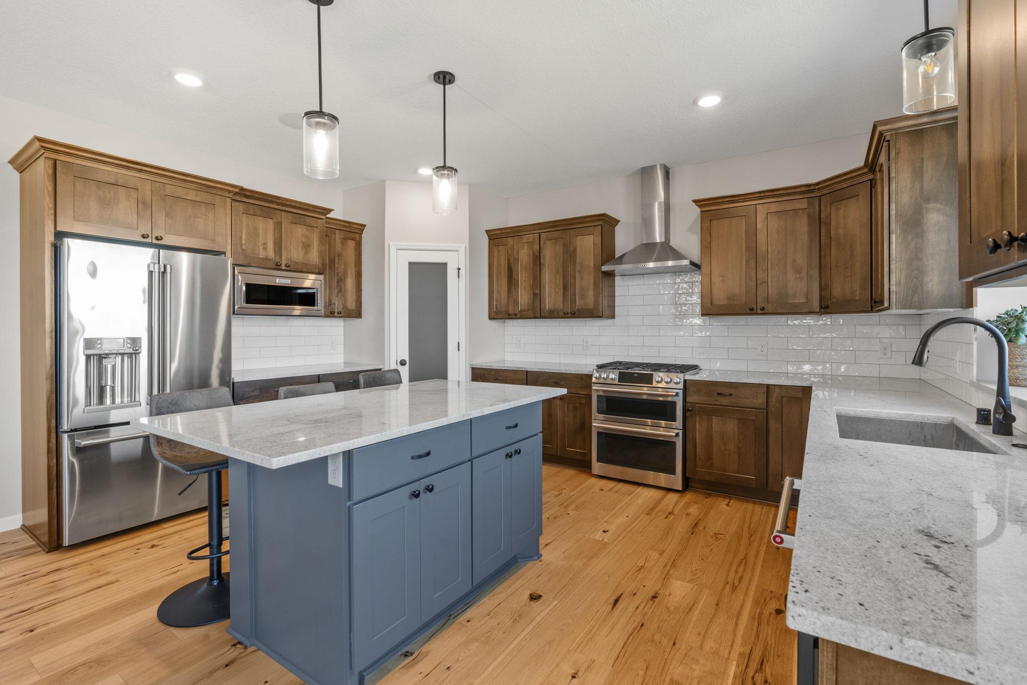 45-web-or-mls-4730 Maas Ct-45.jpg