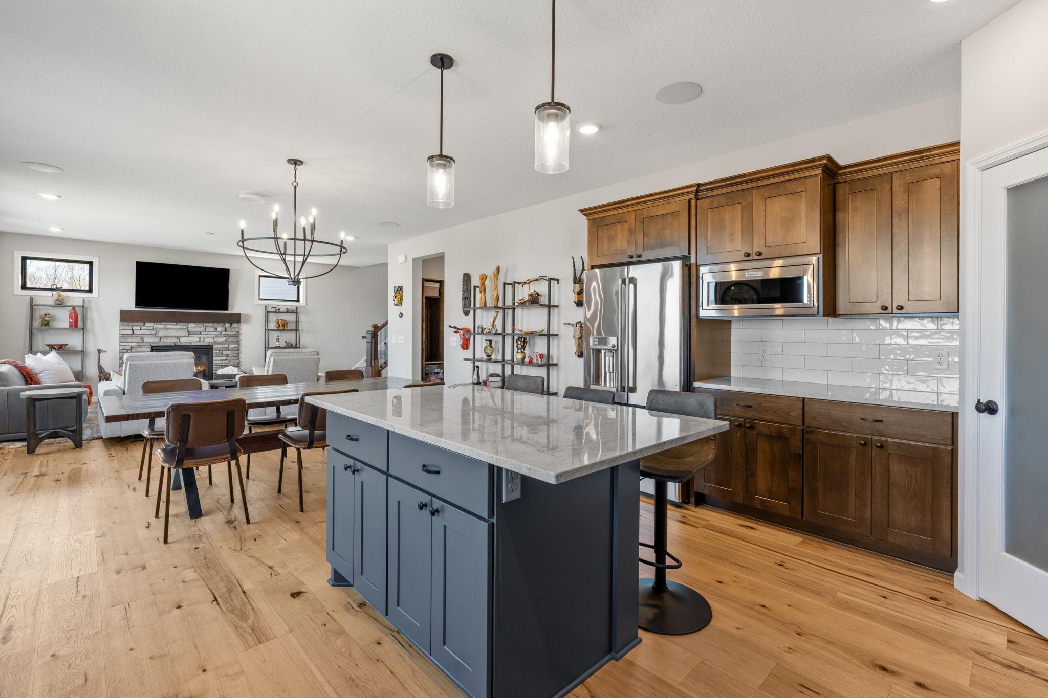 47-web-or-mls-4730 Maas Ct-47.jpg