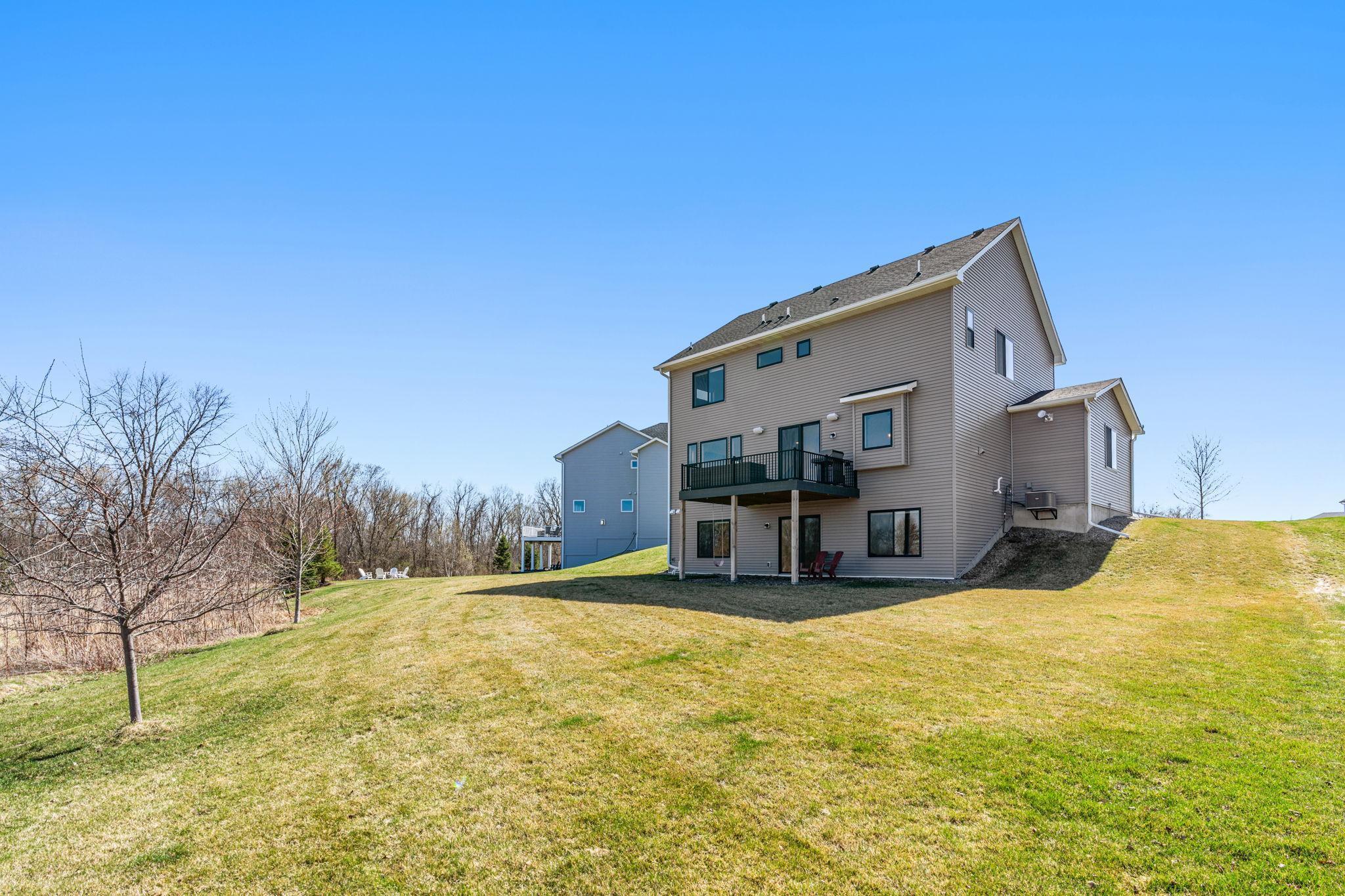 13-web-or-mls-4730 Maas Ct-13.jpg