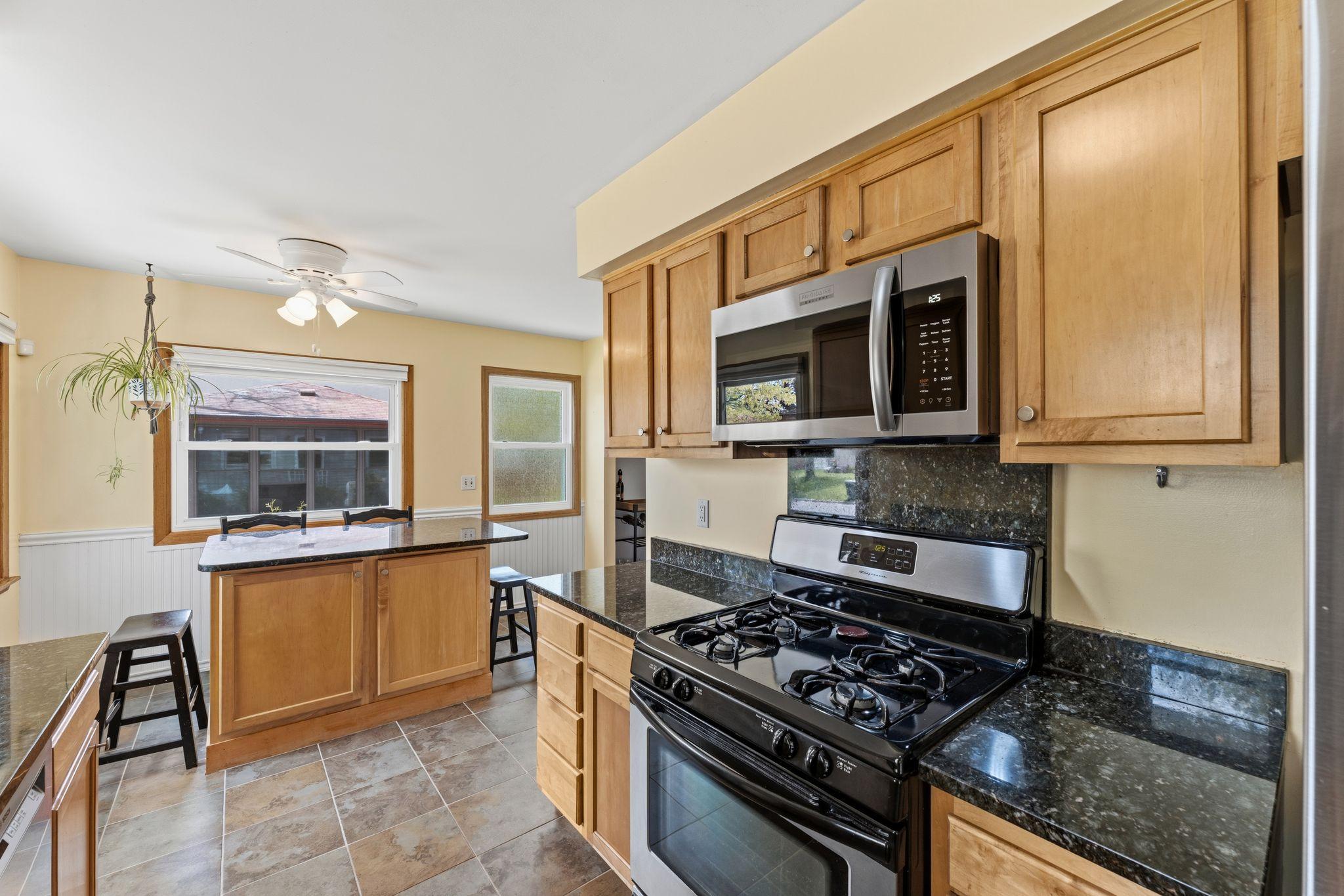 Maple Cabinets, Granite Counters, Gas Stove