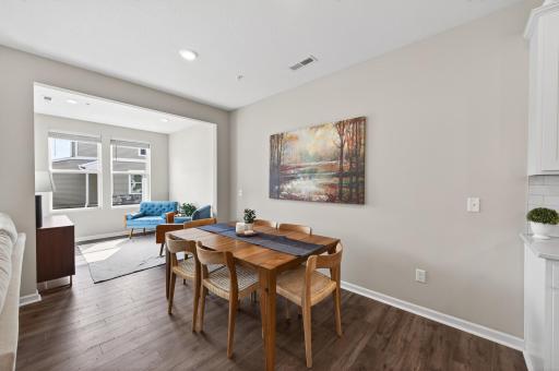 Dining room, large enough for an extended table.