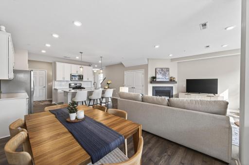 5373 94th Lane N, Brooklyn Park, MN 55443