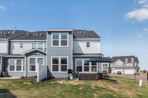 5373 94th Lane N, Brooklyn Park, MN 55443