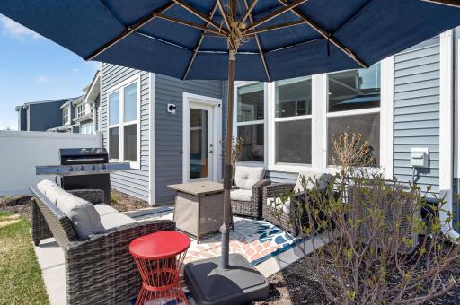 5373 94th Lane N, Brooklyn Park, MN 55443