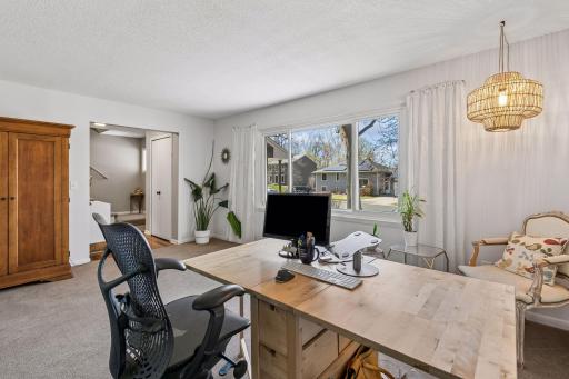1212 Balsam Trail E, Eagan, MN 55123