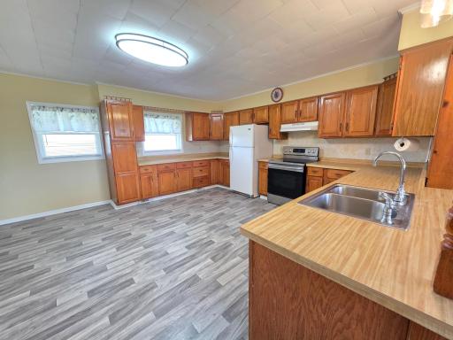28249 646th Street, Lake City, MN 55041