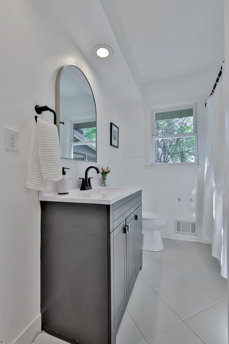 Main Level Full Bath