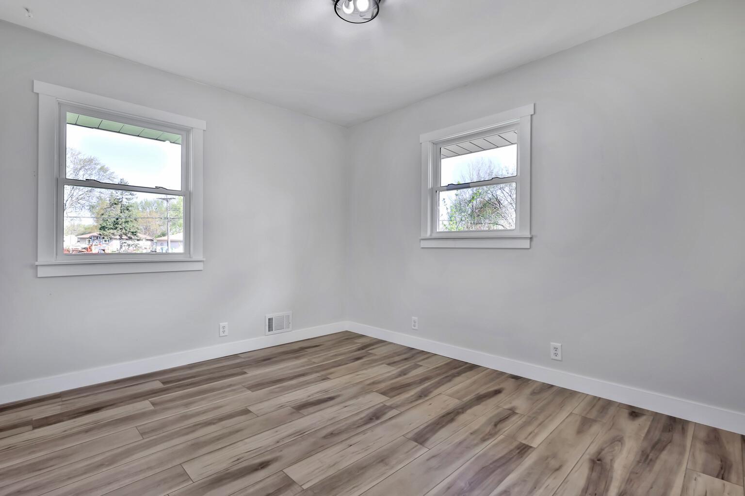 Main Floor 2nd Bedroom