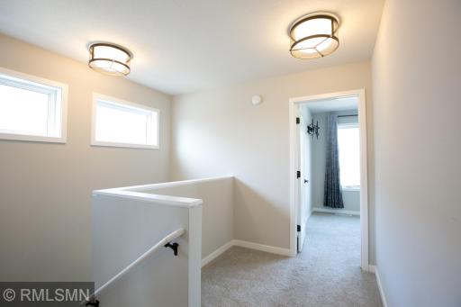 16106 Duvane Way, Lakeville, MN 55044