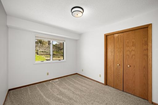 2916 Frank Street, Maplewood, MN 55109