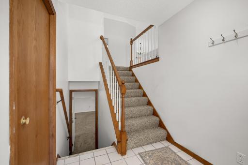 2916 Frank Street, Maplewood, MN 55109