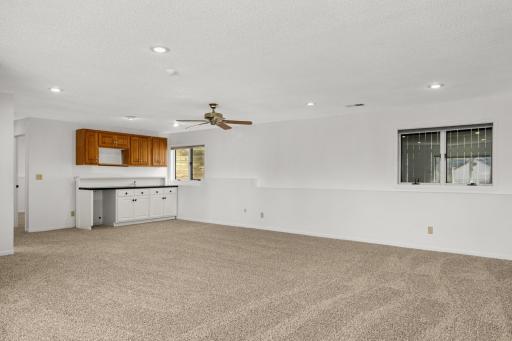 2916 Frank Street, Maplewood, MN 55109