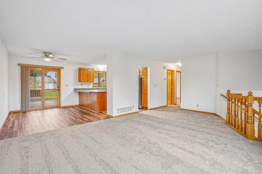 7877 18th Street N, Saint Paul, MN 55128