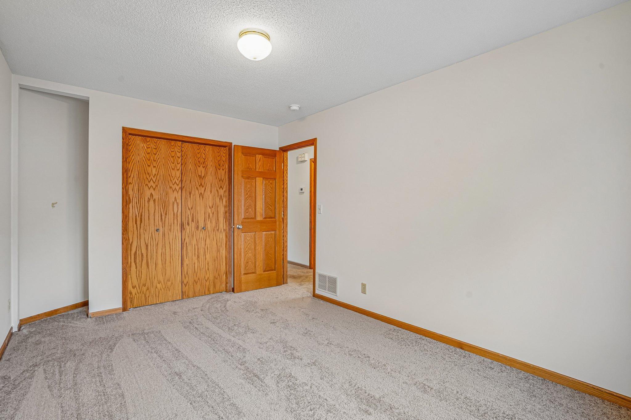 2nd Main Level Bedroom_16.jpg